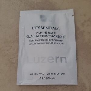 Alpine Rose Glacial Serum Masque - White